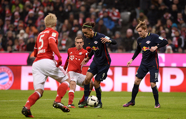 他们除了具 他们除了具