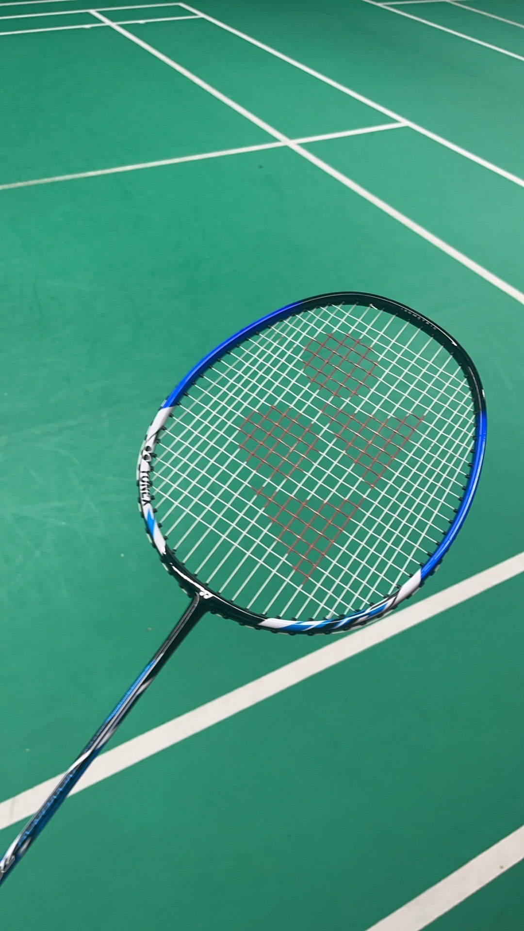 用她的顽强 用她的顽强