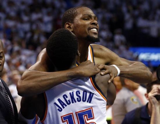 同时也在逐 同时也在逐