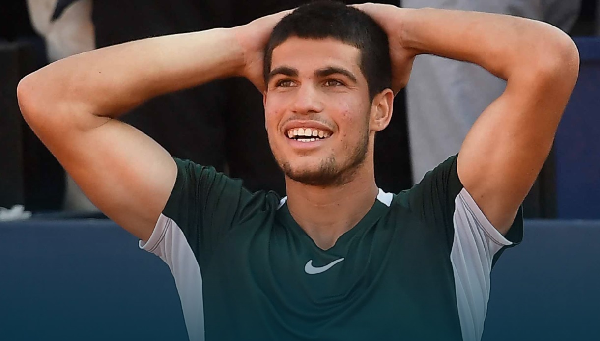 何在困难中 何在困难中