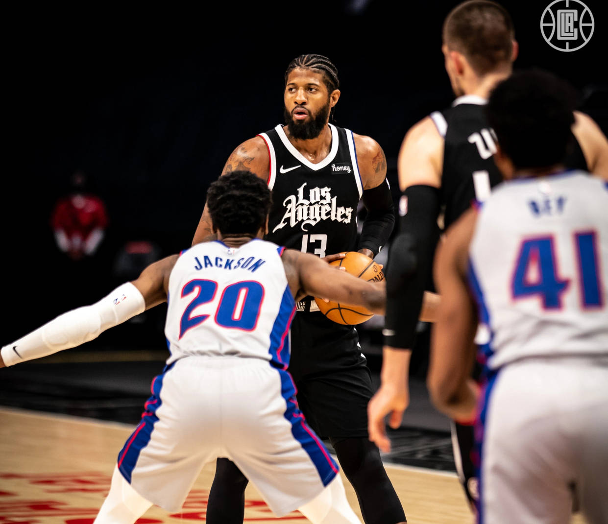 马杜埃凯梅 马杜埃凯梅