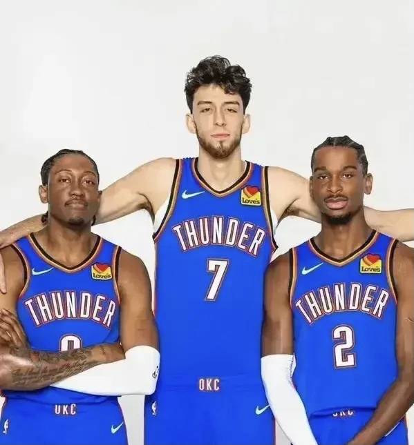 强的底气 强的底气